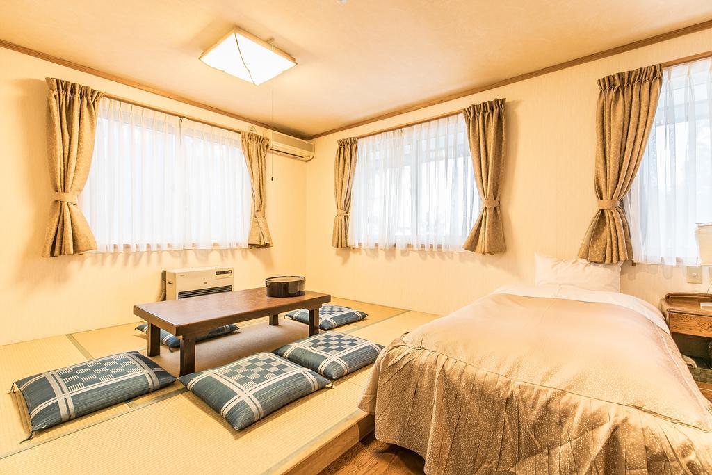 Petit Hotel Enchante Hakuba Ngoại thất bức ảnh