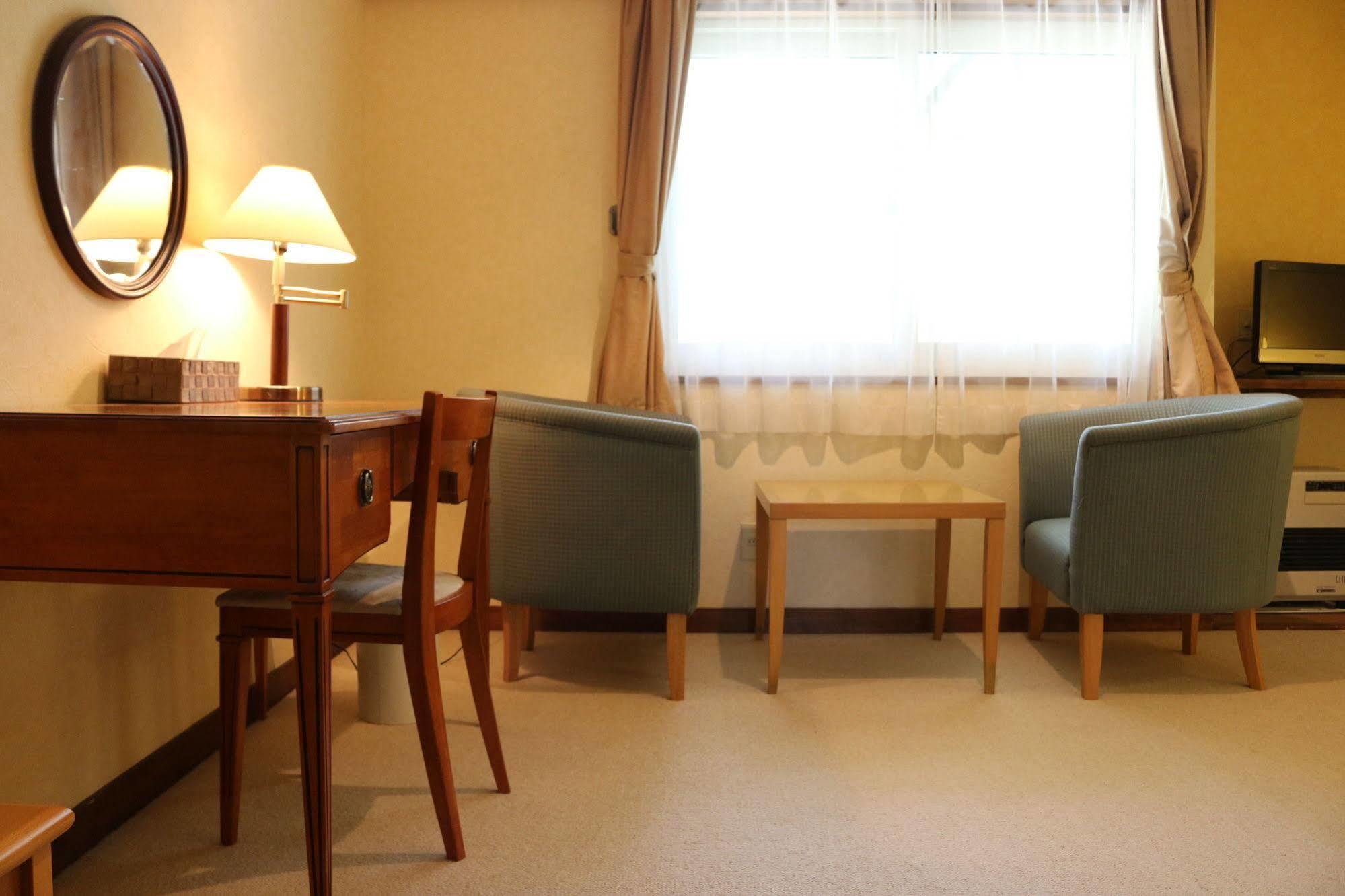Petit Hotel Enchante Hakuba Ngoại thất bức ảnh